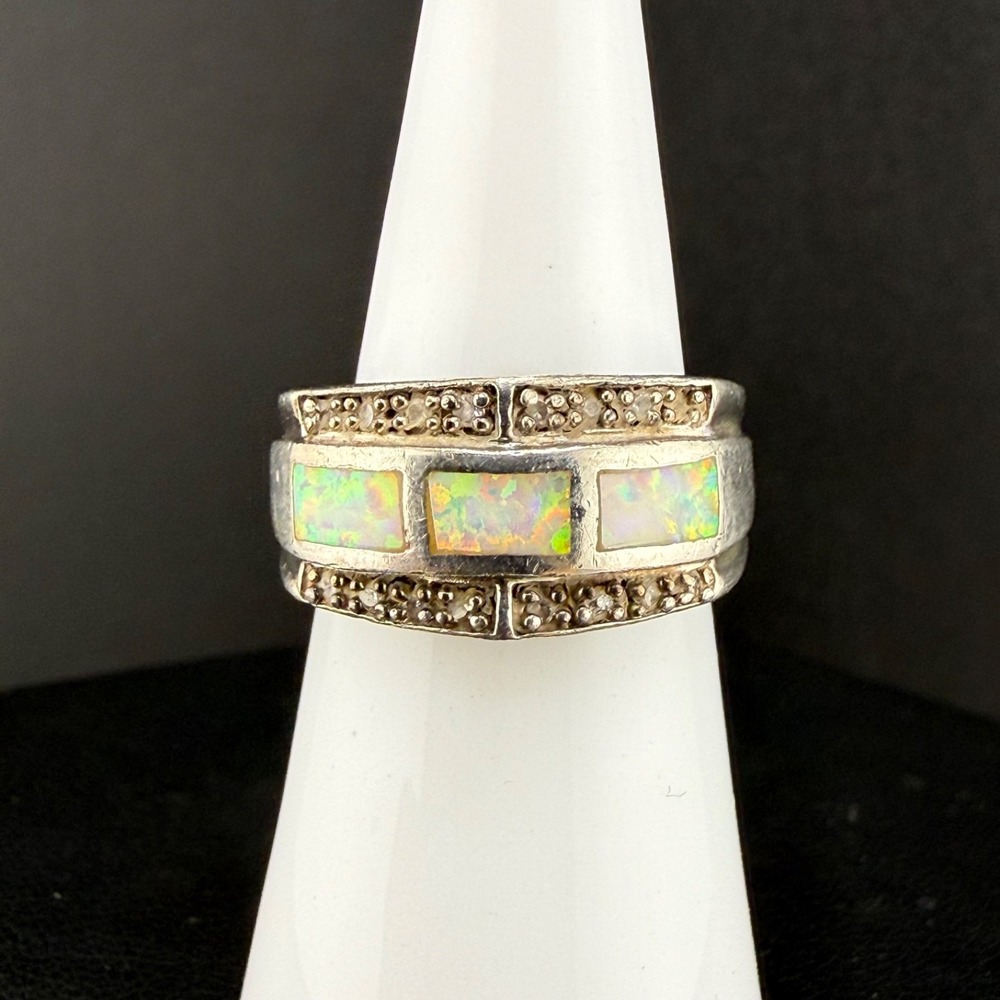 Vintage Sterling Silver Band Ring Signed AK Polished Stone Inlay CZ Size 6